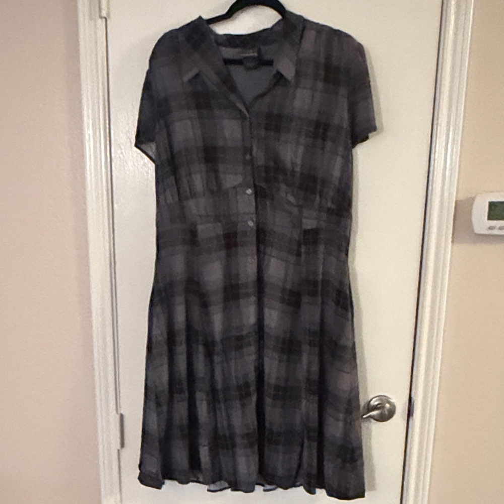 Torrid - Outlander Series - purple grey plaid midi dress. Sz 2 (2X)